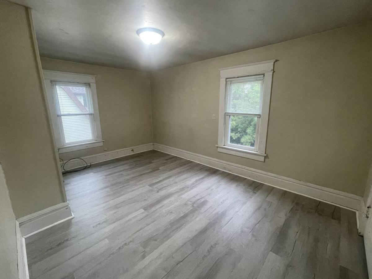 Apartment for rent at 509 High Ave, Oshkosh, WI 54901