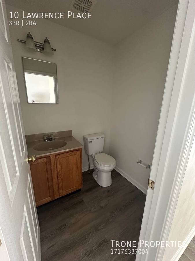 Townhouse for rent at 10 Lawrence Place, New Oxford, PA 17350