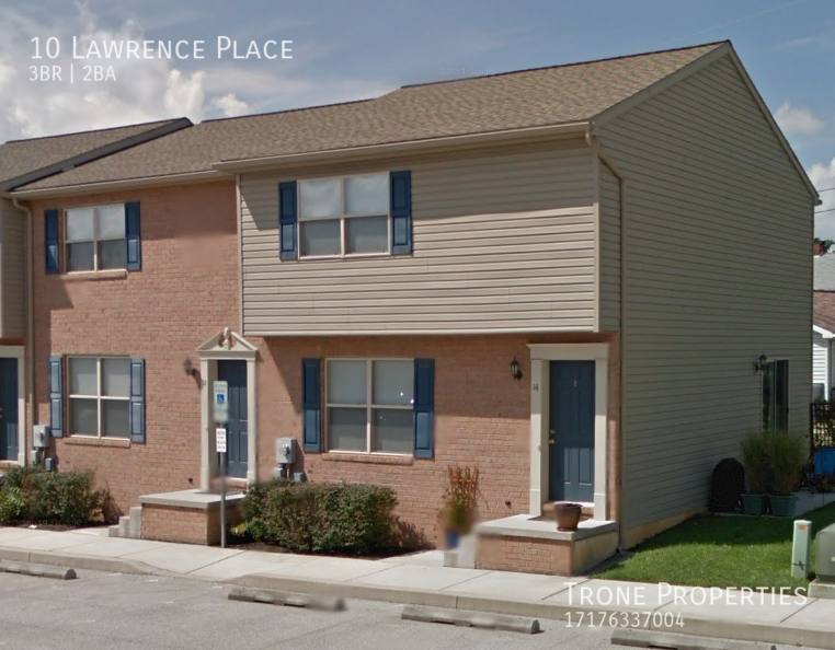 Townhouse for rent at 10 Lawrence Place, New Oxford, PA 17350