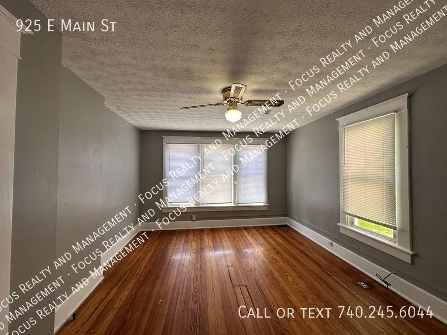 Apartment for rent at 925 E Main St, Lancaster, OH 43130