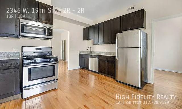 Apartment for rent at 2346 W 19th St #2R, Chicago, IL 60608
