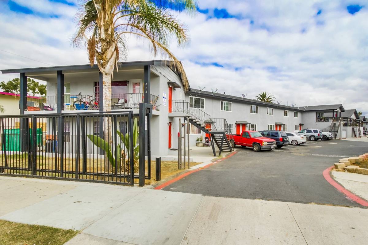 Missouri Village, 1202 Missouri Ave, Oceanside, CA 92054 - Apartment for Rent - Image 2