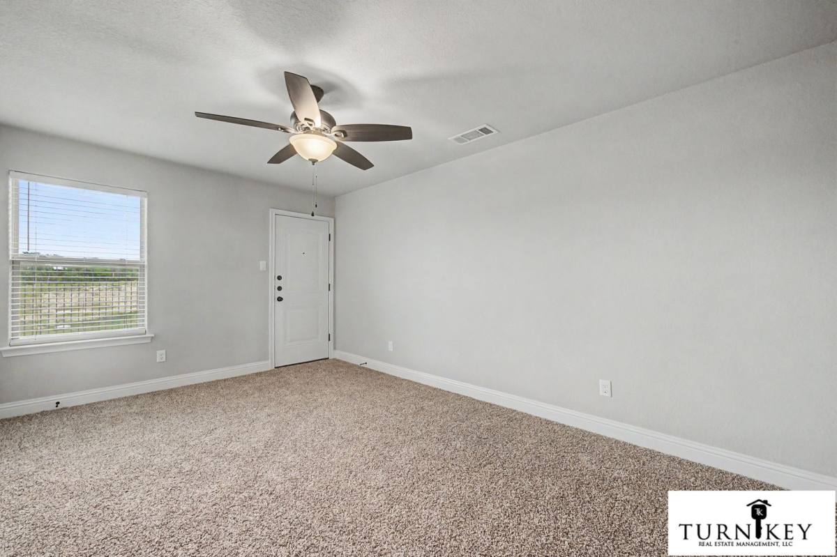 Apartment for rent at 158-160 Crossbow Court, Weatherford, TX 76088