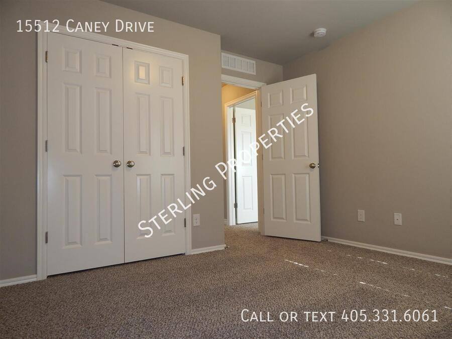 House for rent at 15512 Caney Dr, Edmond, OK 73013