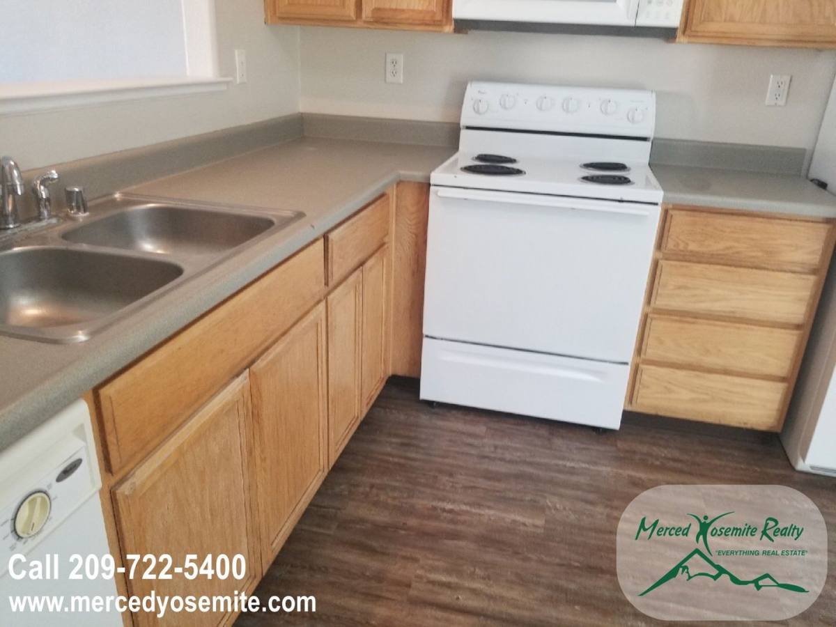 House for rent at 1288 Sunup Dr, Merced, CA 95348