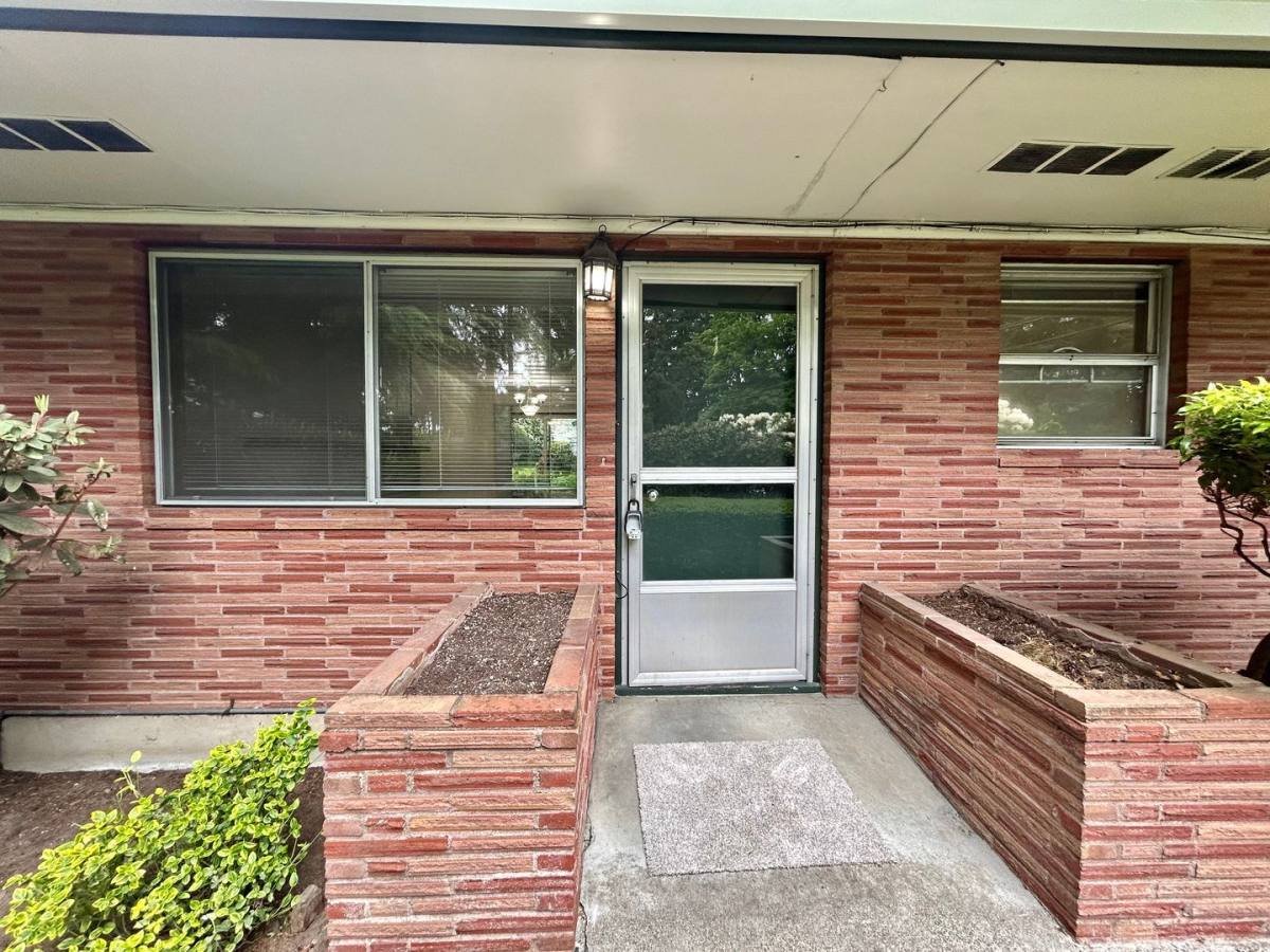 Apartment for rent at 10945 SW Butner Rd, Portland, OR 97225