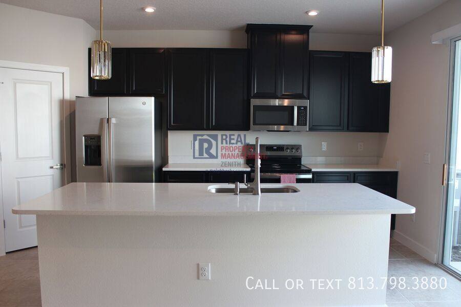 Townhouse for rent at 20295 Lou Angela Lane, Lutz, FL 33558
