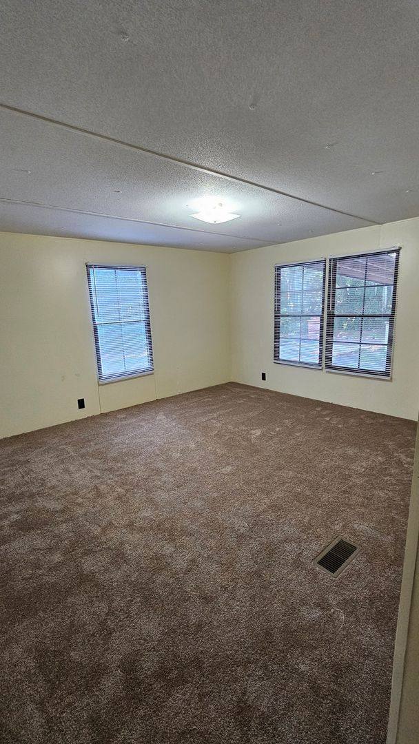 House for rent at 108 E Davis Rd, Valdosta, GA 31601