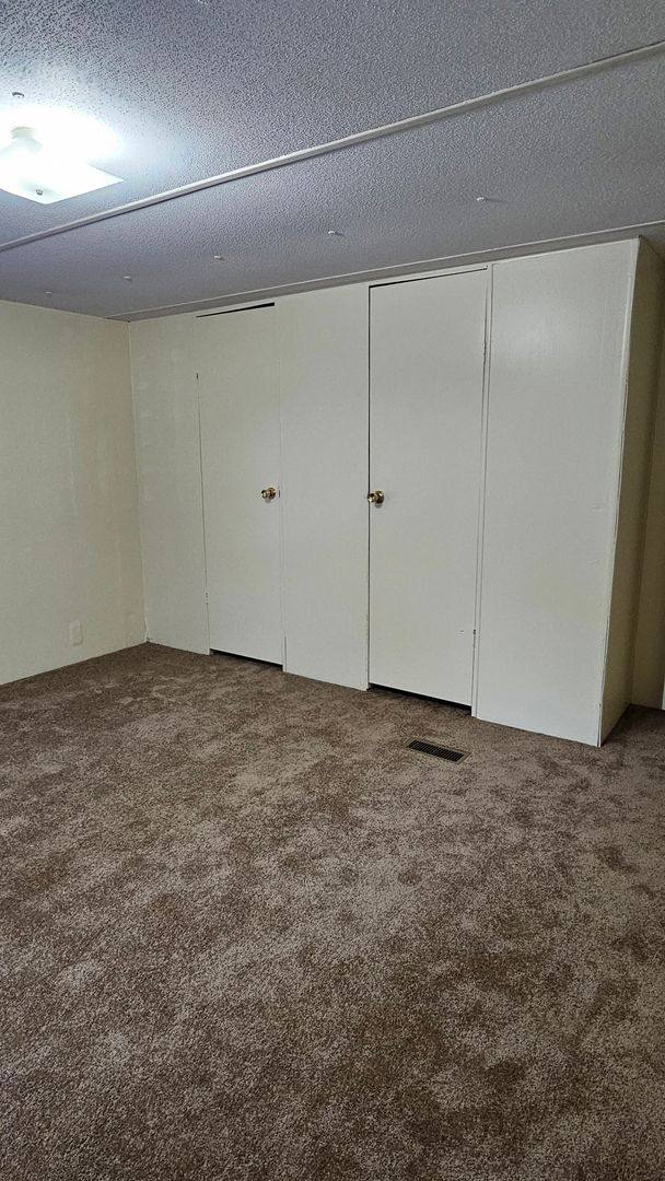House for rent at 108 E Davis Rd, Valdosta, GA 31601