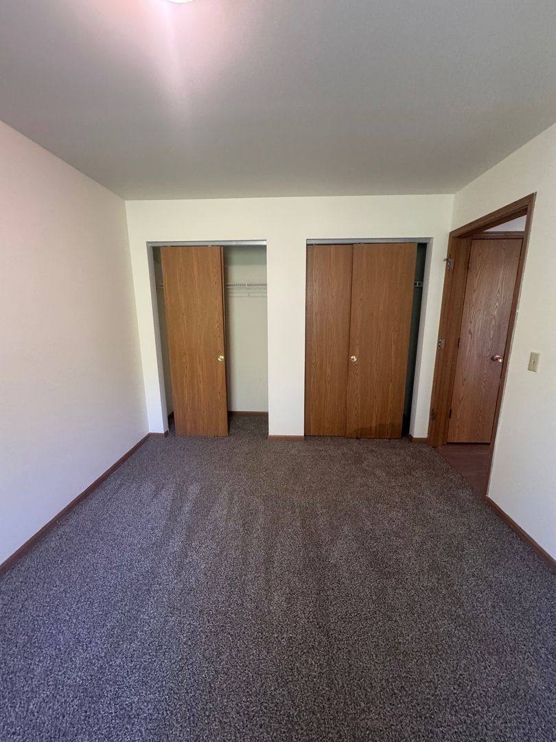 Apartment for rent at 27 Iki Dr, Edgerton, WI 53534
