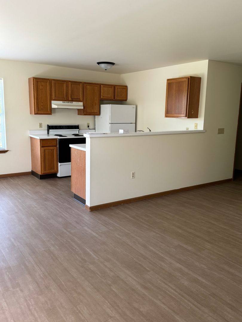 Apartment for rent at 27 Iki Dr, Edgerton, WI 53534