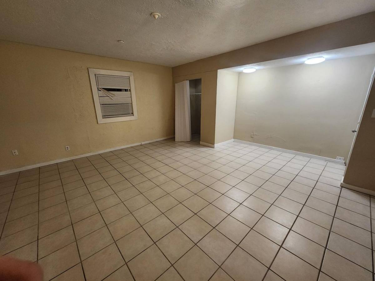 Apartment for rent at 1019 12th Ave, Rockford, IL 61104