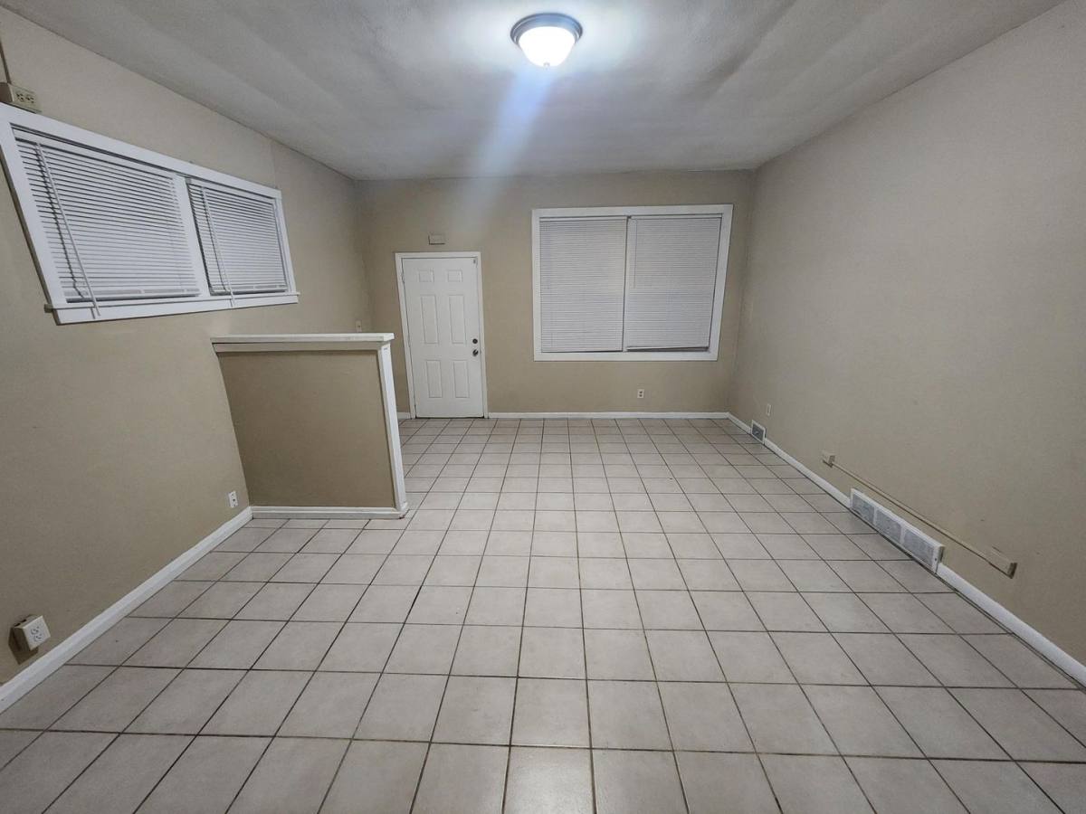 Apartment for rent at 1019 12th Ave, Rockford, IL 61104