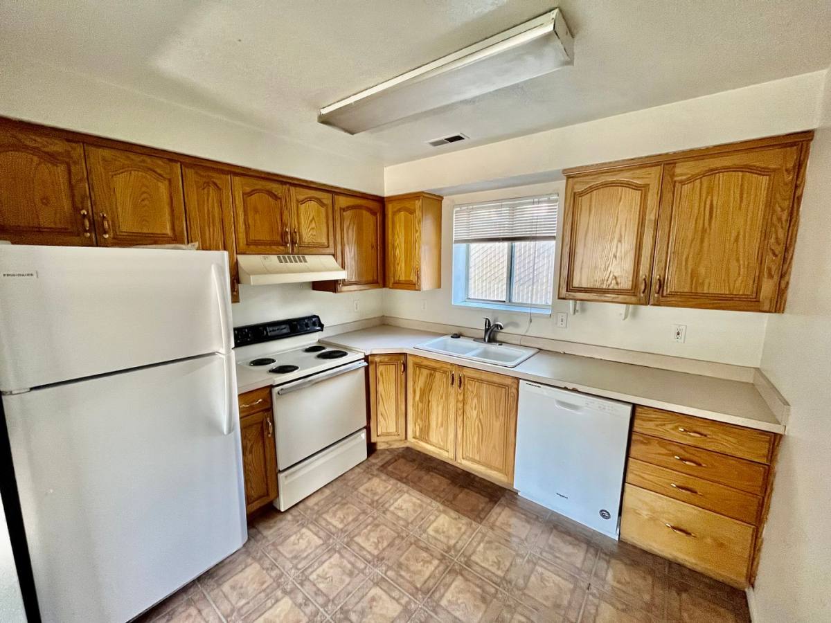 Apartment for rent at 49 N 400 W, Provo, UT 84601