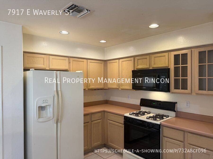 House for rent at 7917 E Waverly St, Tucson, AZ 85715