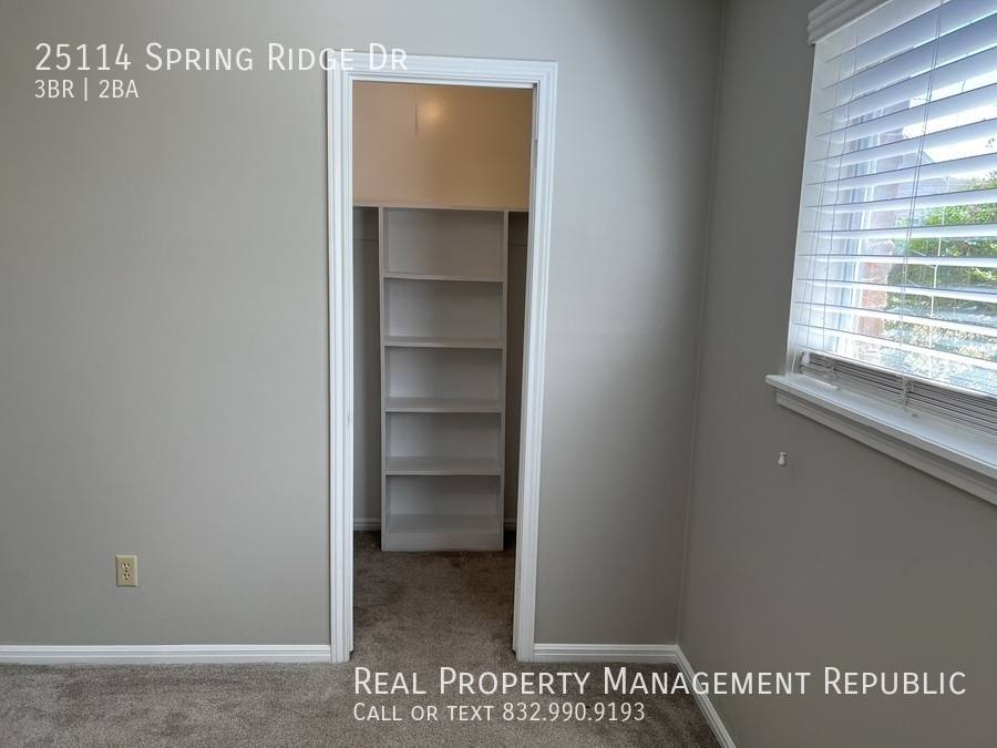 House for rent at 25114 Spring Ridge Dr, Spring, TX 77386
