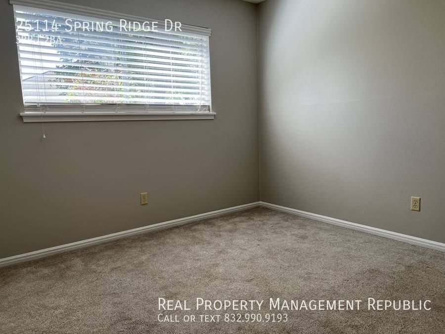 House for rent at 25114 Spring Ridge Dr, Spring, TX 77386
