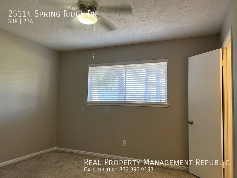 House for rent at 25114 Spring Ridge Dr, Spring, TX 77386