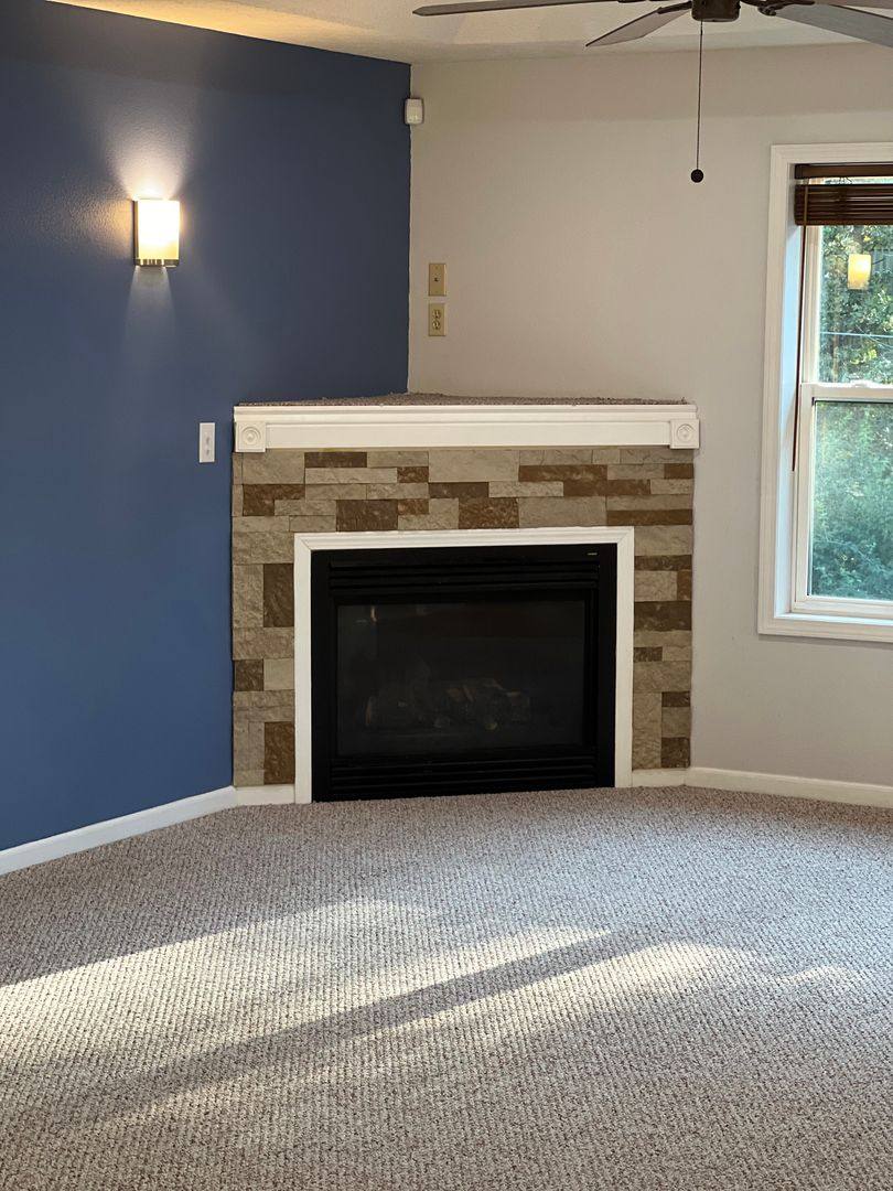 House for rent at 1700 McCutchen Rd, Rolla, MO 65401