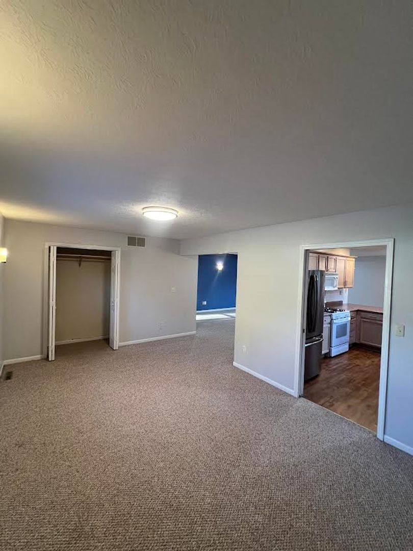 House for rent at 1700 McCutchen Rd, Rolla, MO 65401