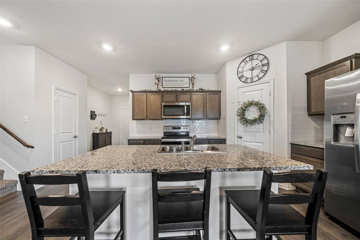 House for rent at 813 Cottonwood Way, Royse City, TX 75189