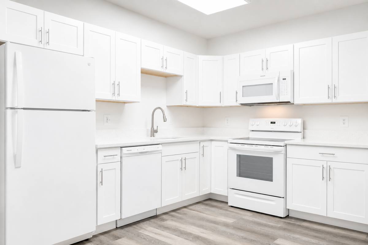 Apartment for rent at 600 40th St N, Saint Petersburg, FL 33713
