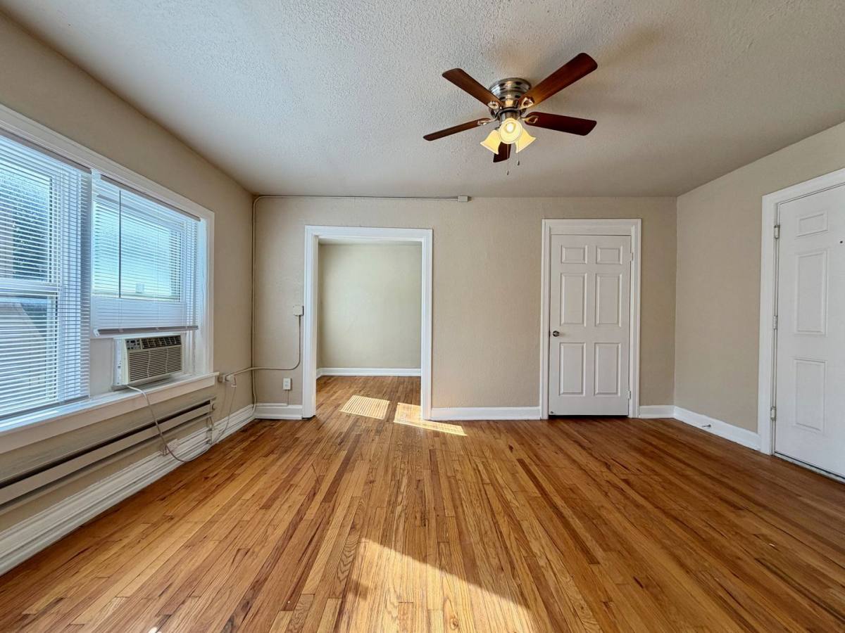 Apartment for rent at 3734-3736 Warwick Blvd, Kansas City, MO 64111