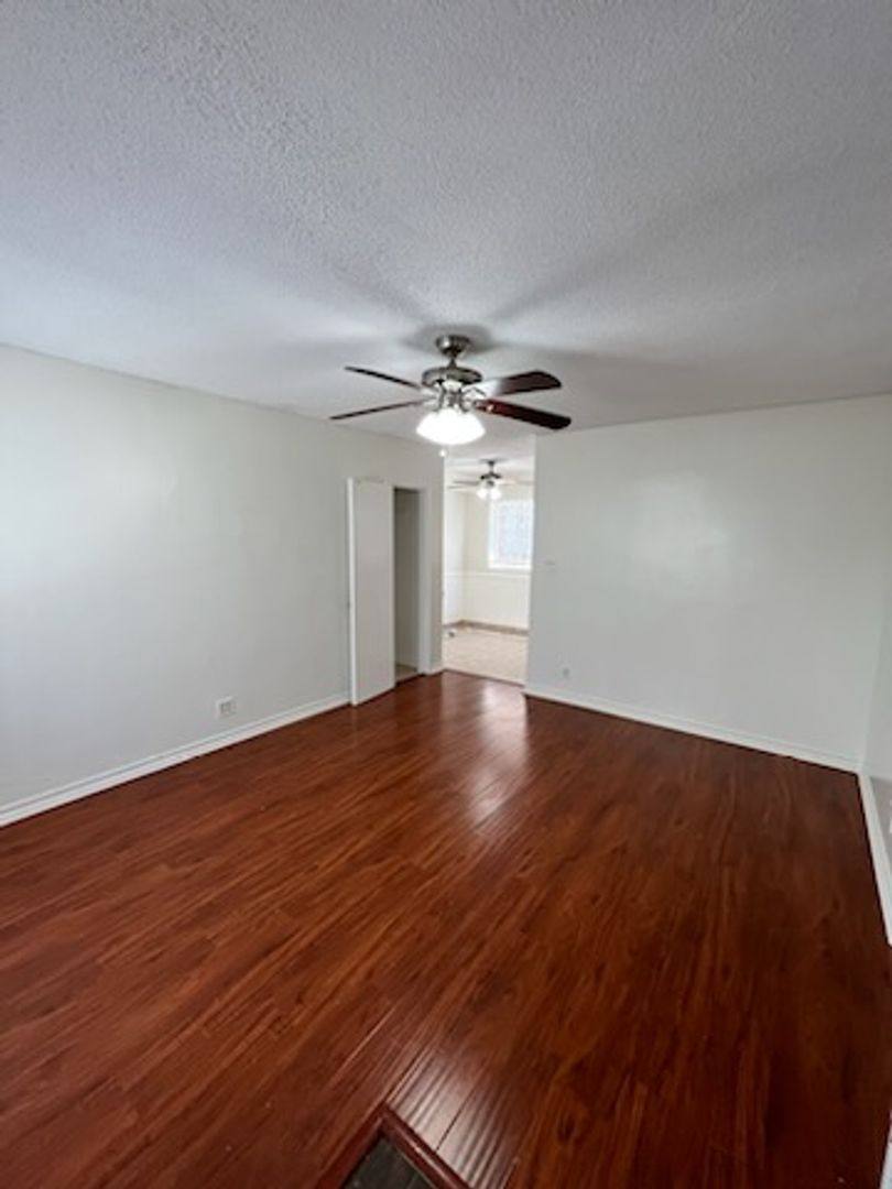 Apartment for rent at 10219 Woodworth Ave, Inglewood, CA 90303