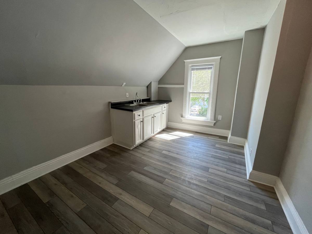 Apartment for rent at 801 41st St, Rock Island, IL 61201