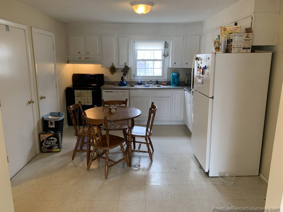 Apartment for rent at 64 Lorchris St #18, Leominster, MA 01453