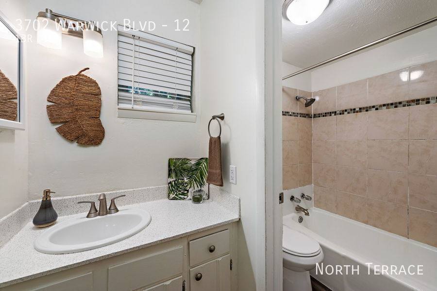 Apartment for rent at 3702 Warwick Blvd #12, Kansas City, MO 64111