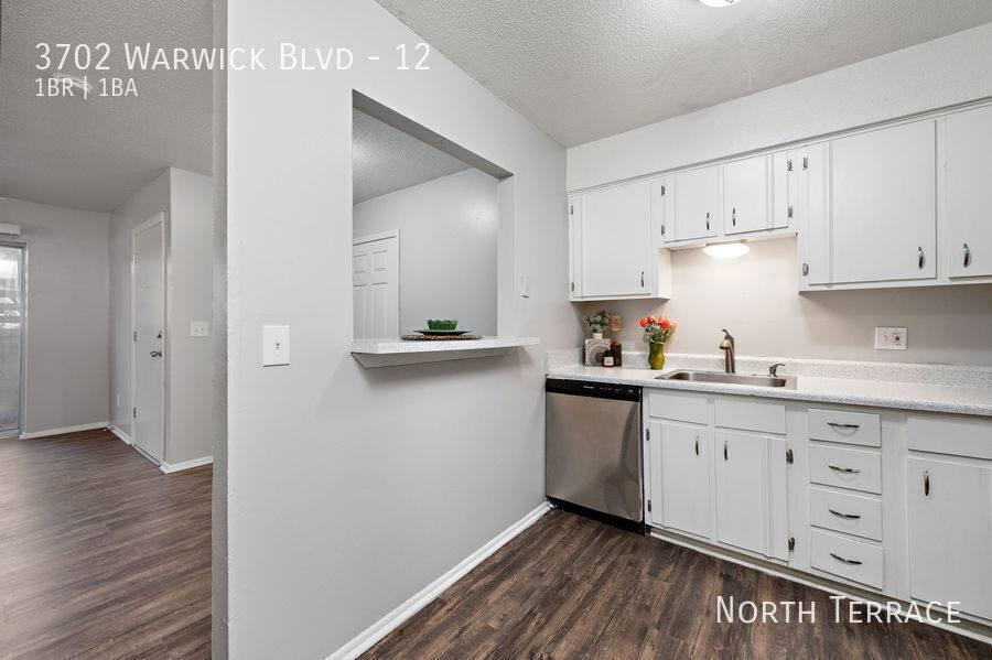 Apartment for rent at 3702 Warwick Blvd #12, Kansas City, MO 64111