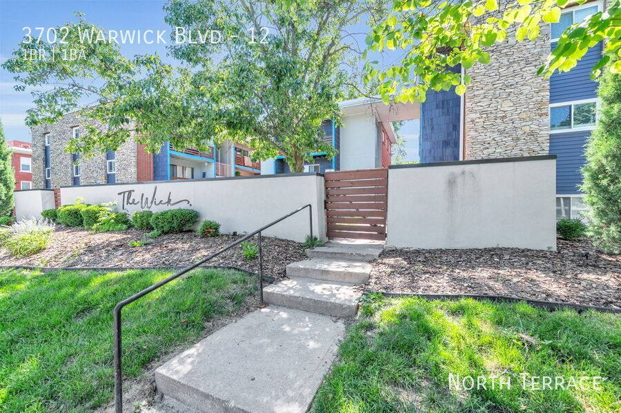 Apartment for rent at 3702 Warwick Blvd #12, Kansas City, MO 64111