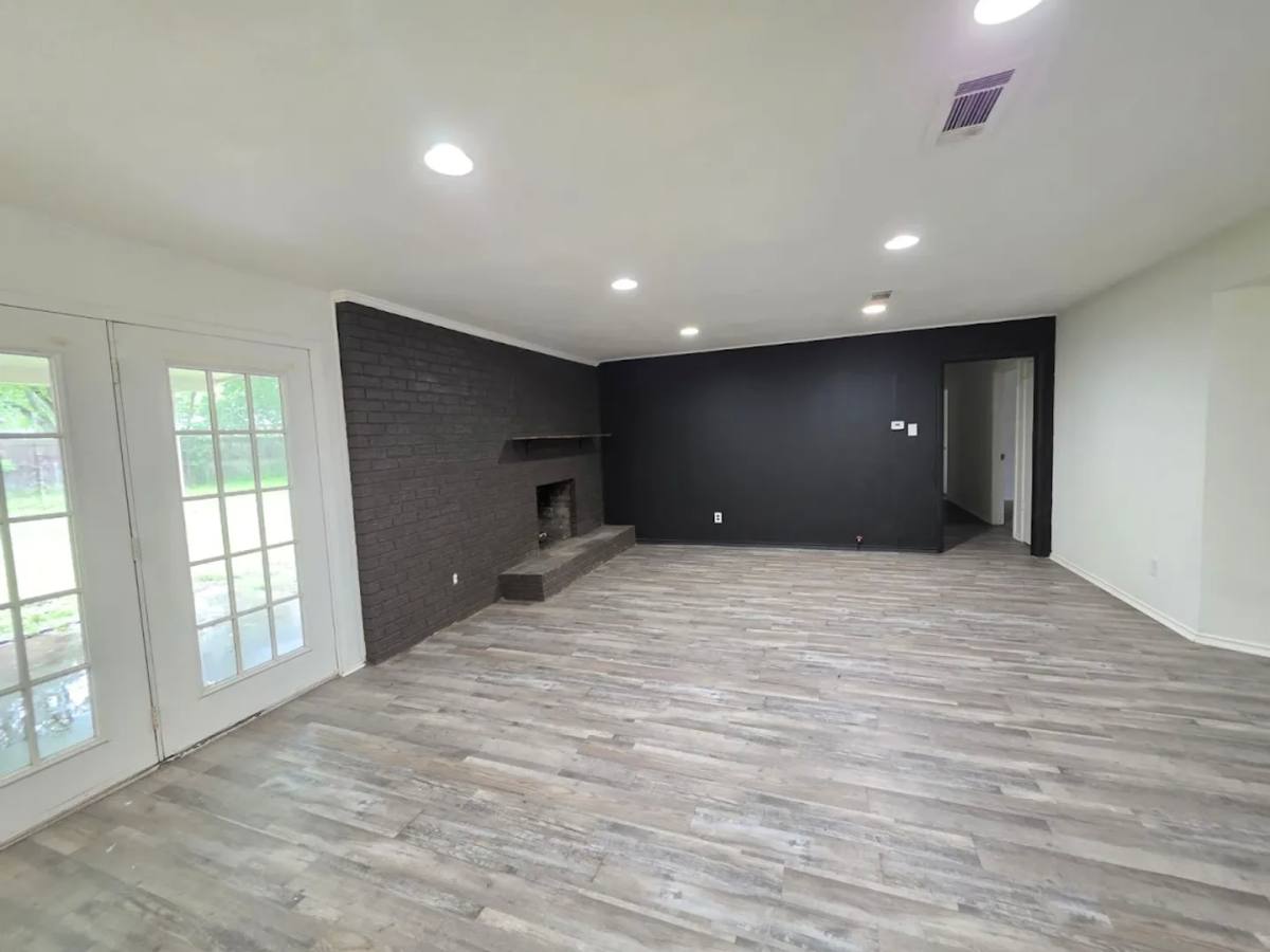 House for rent at 705 Plano St, Sulphur Springs, TX 75482