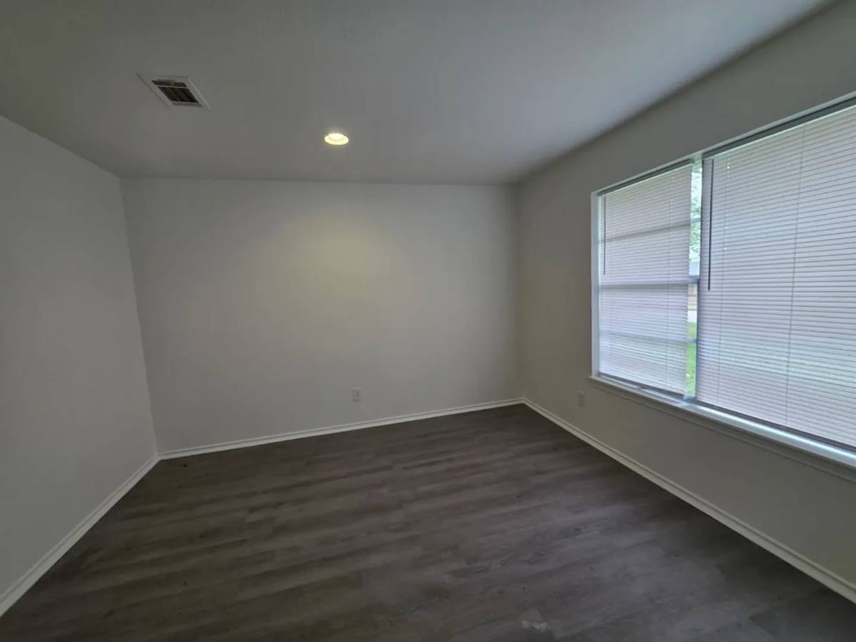 House for rent at 705 Plano St, Sulphur Springs, TX 75482