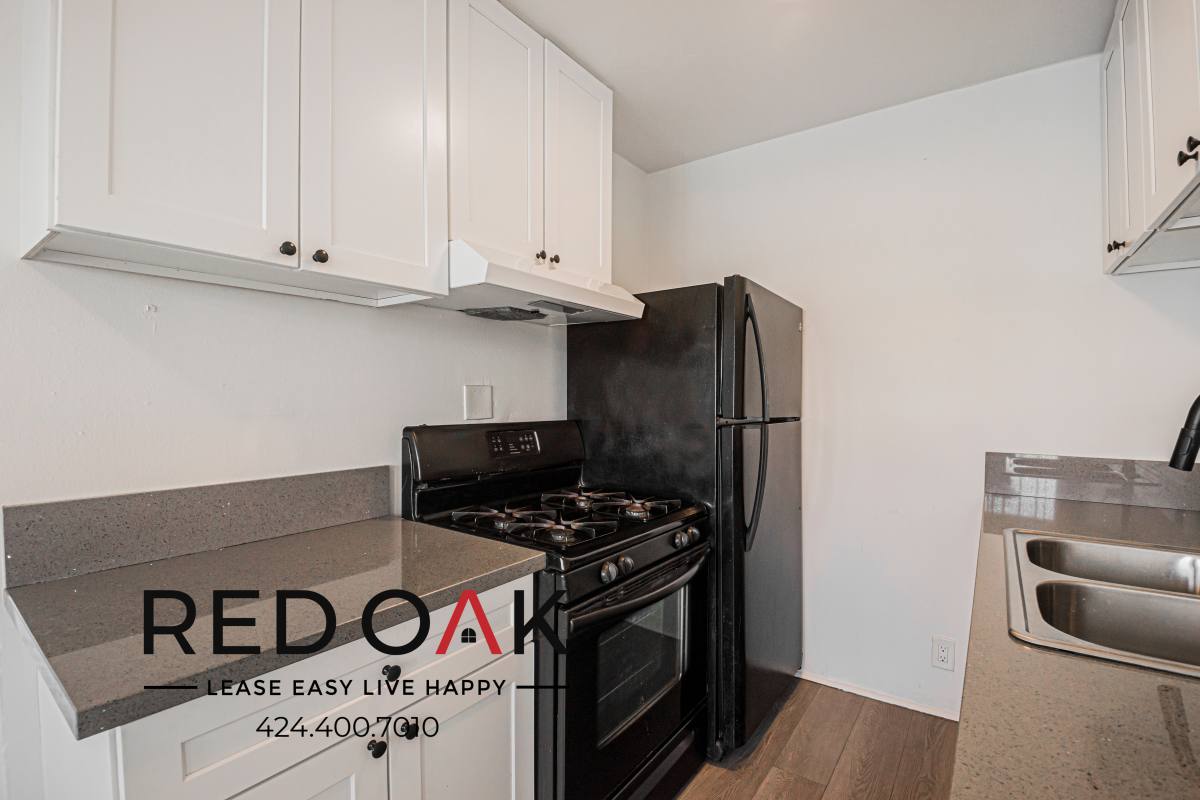 Apartment for rent at 252 E 79th St #258, Los Angeles, CA 90003