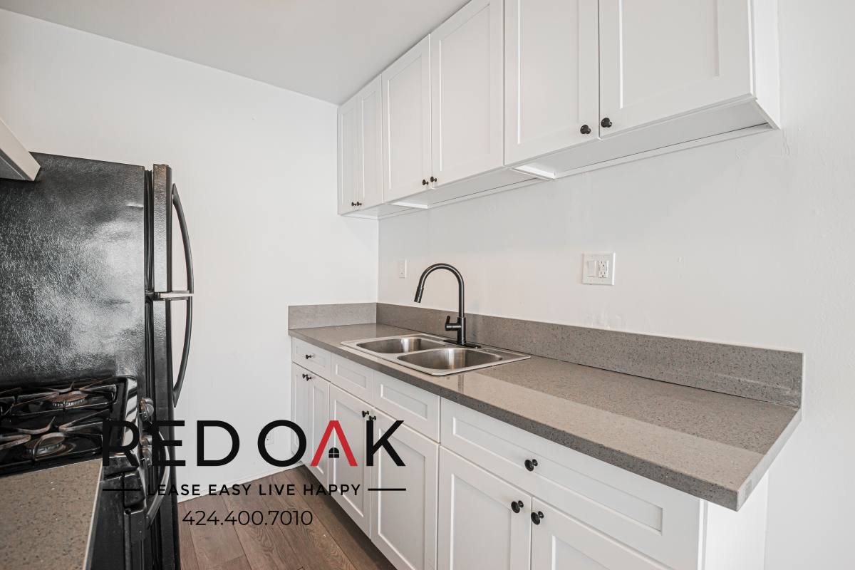 Apartment for rent at 252 E 79th St #258, Los Angeles, CA 90003