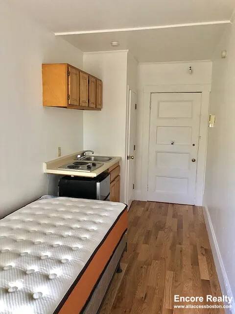 Apartment for rent at 1061 Beacon St #14A, Brookline, MA 02446