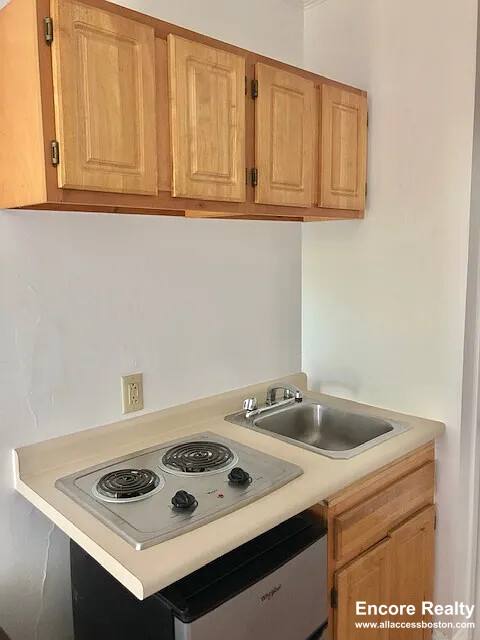 Apartment for rent at 1061 Beacon St #14A, Brookline, MA 02446