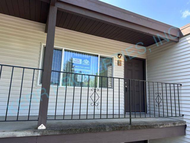 Apartment for rent at 6498 Lowry Dr #5, West Linn, OR 97068