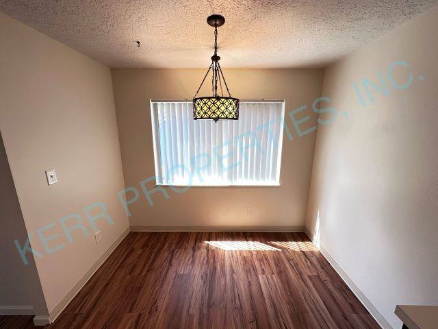 Apartment for rent at 6498 Lowry Dr #5, West Linn, OR 97068