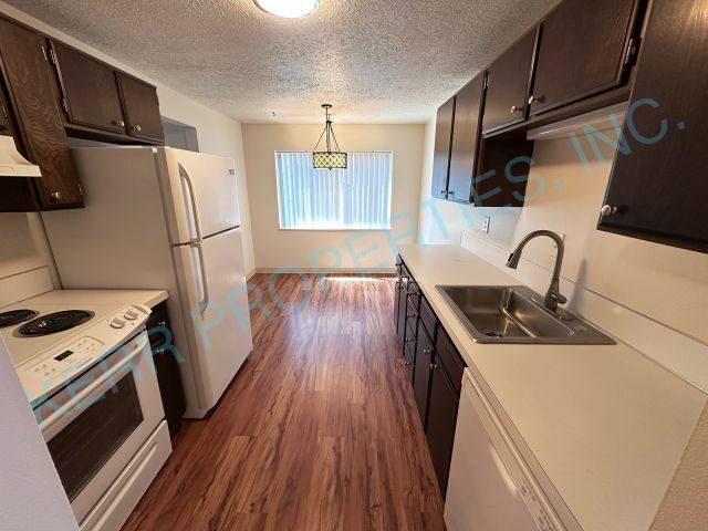 Apartment for rent at 6498 Lowry Dr #5, West Linn, OR 97068