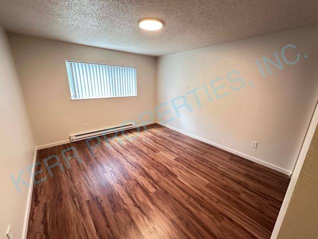 Apartment for rent at 6498 Lowry Dr #5, West Linn, OR 97068