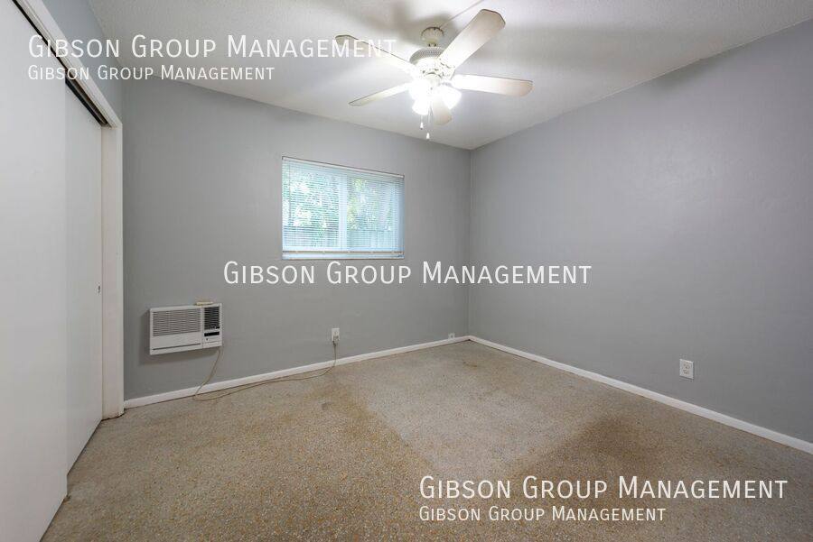 Apartment for rent at 806 NE 16th Place #4, Fort Lauderdale, FL 33304