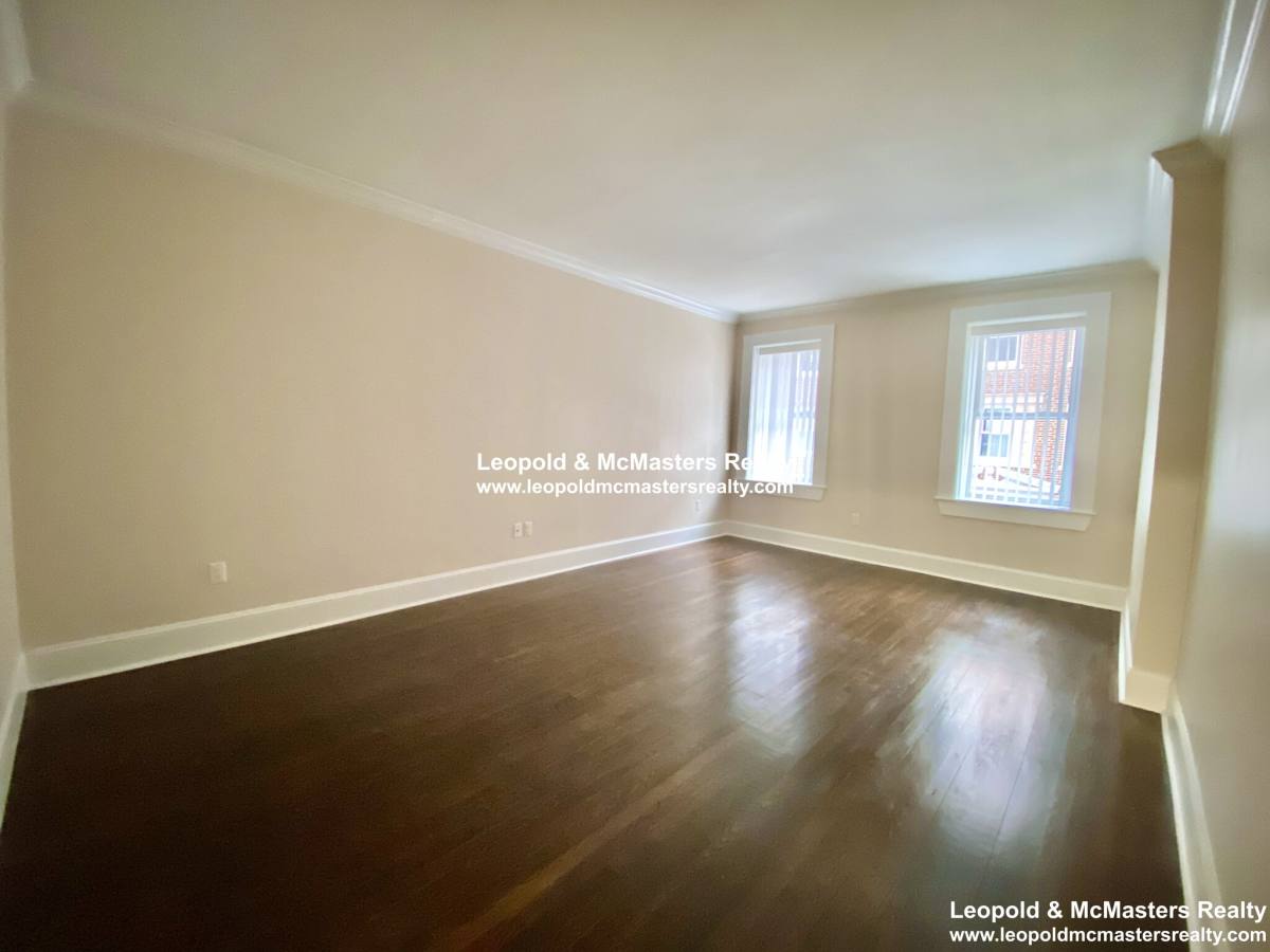 Apartment for rent at 12 Short St #6, Brookline, MA 02446