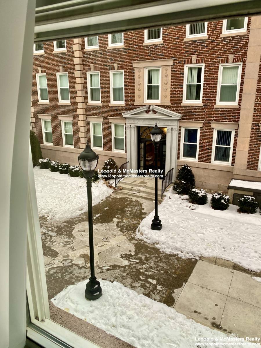 Apartment for rent at 12 Short St #6, Brookline, MA 02446