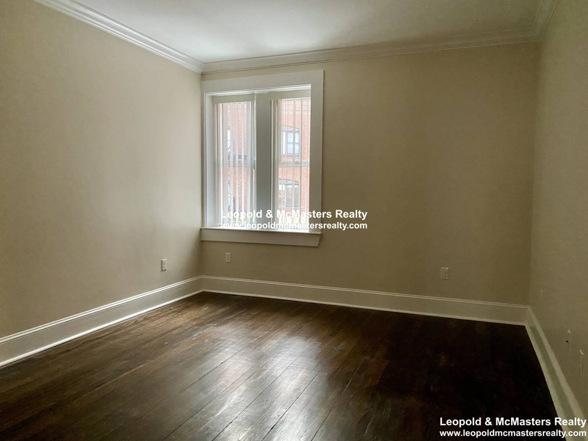 Apartment for rent at 12 Short St #6, Brookline, MA 02446