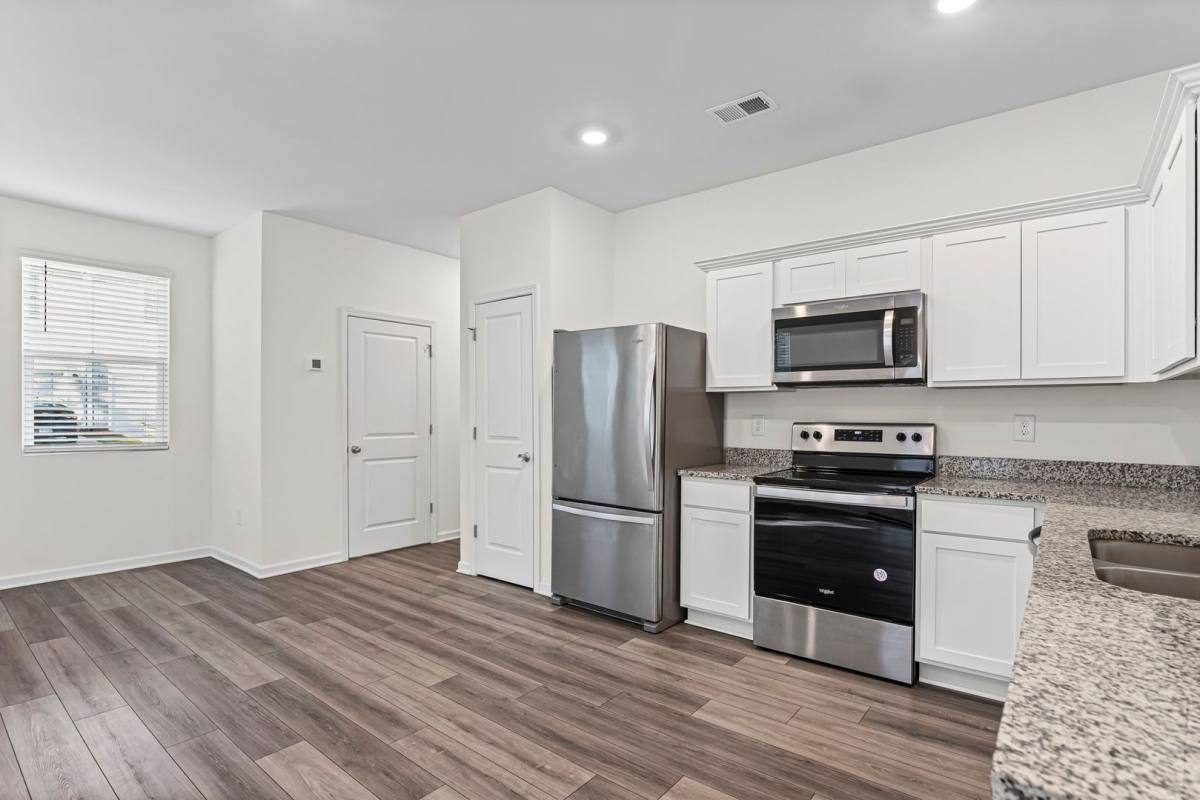 Townhouse for rent at 1016 Paddington Dr, Cartersville, GA 30120