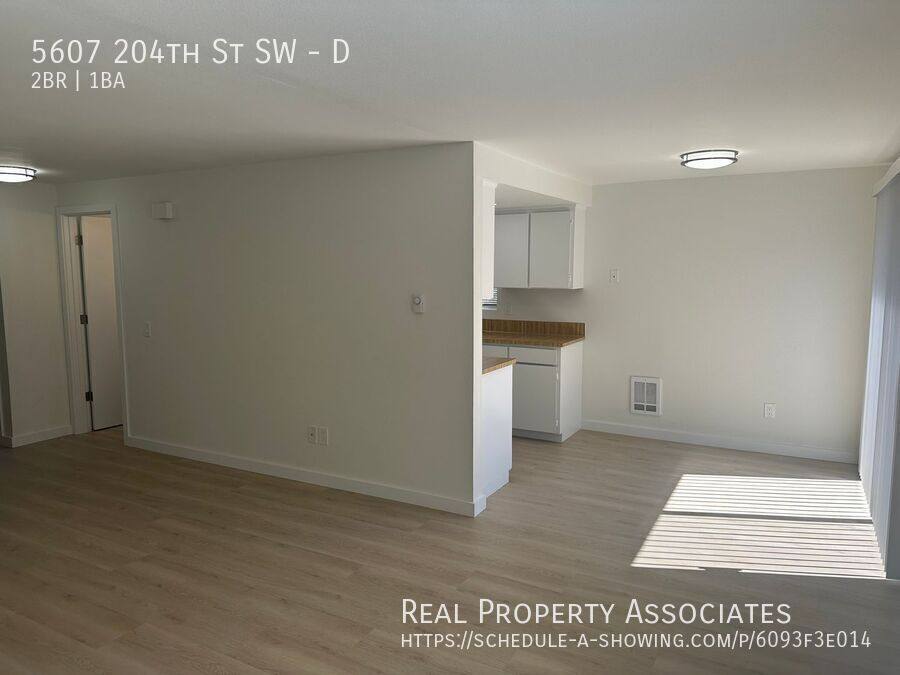 Apartment for rent at 5607 204th St SW #D, Lynnwood, WA 98036
