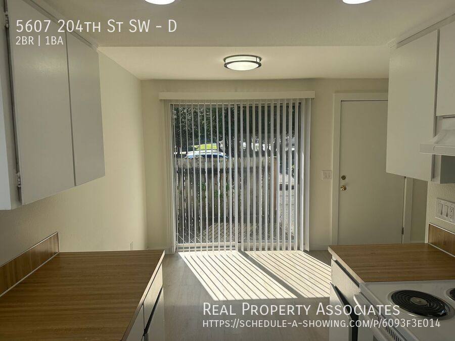 Apartment for rent at 5607 204th St SW #D, Lynnwood, WA 98036